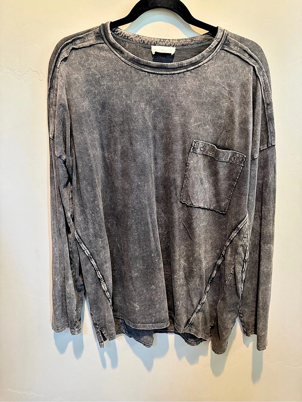 New In Distressed Women’s Cotton Long Sleeve Tee in Gray